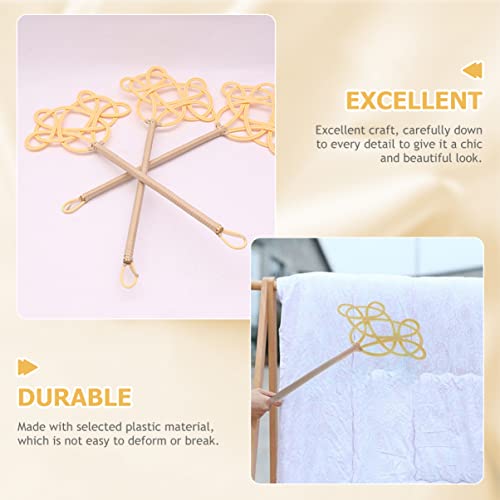 Carpet Duster 2 Pack Rattan Reed Carpet Quilt Carpet Fluffer Long Handle Quilt Tool Hardwood Paddle Rug Remover
