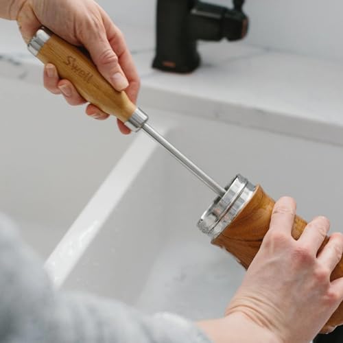 S'well Brush, One Size, Effortlessly Cleans Inside Of S'well Bottles And Containers - color: Brown