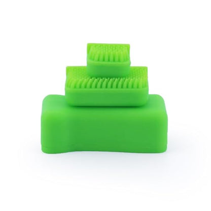 Green Piece® Green Silicone Magnet Cleaner - Perfect for your Glass Pieces and Vases - Clean Smarter and better. Remove Resin and Tar - Clean hard to reach areas - Excellent for all glass. - color: Green