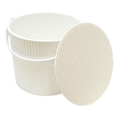 Sceltevie Omni-Utti Hachiman Multifunctional White Plastic Bucket with Lid and Stool Function, 8L, 2.8 Gal, 10.6 x 10.0 x 8.3 Inches, 150 kg Load Capacity - color: White, style: Size S: 2.8 gal (