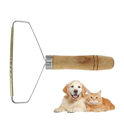 1-Pack Carpet Pet Hair Remover Tool, Portable Fur Rake Lint Scraper with Wooden Handle for Carpet Rugs Mats Couch Sofas