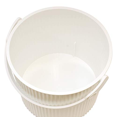 Sceltevie Omni-Utti Hachiman Multifunctional White Plastic Bucket with Lid and Stool Function, 8L, 2.8 Gal, 10.6 x 10.0 x 8.3 Inches, 150 kg Load Capacity - color: White, style: Size S: 2.8 gal (