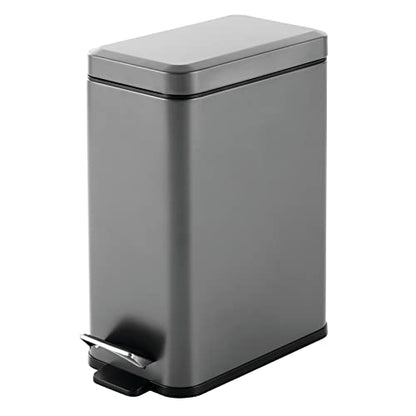 mDesign Pedal Bin — Waste Bin with Pedal, Lid and Plastic Bucket Insert for Bathroom, Kitchen, and Office — Metal Household Rubbish Bin with Ergonomic Design — Dark Grey - color: Graphite Gray, size: 2.6 Gallon