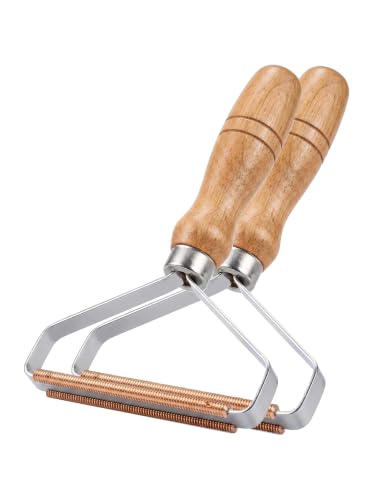 2 Pcs Carpet Rake for Pet Hair Removal, Dog Hair Remover for Rugs & Car Carpet, Manual Lint Scraper with Wooden Handle & Double Sided Copper Blade