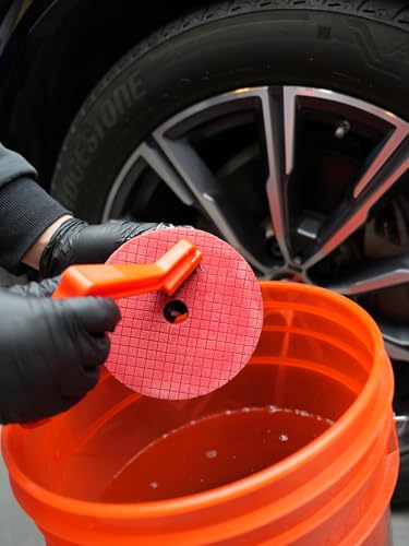 SPTA 10 Pcs Detailing Set, 5Pc 5 inch Buffing Polishing Pads, 1 Microfiber Finish Pad, 1-16 oz Polishing Cleaner, 1 Conditioning Brush, 2-16"*16" Microfiber Towel. for Dual Action and Rotary Polishers - size: 5inch (125mm)