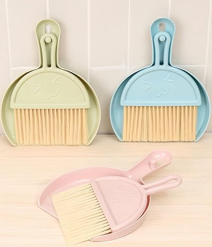 Mini Broom and Dustpan Set (3 Pieces) + Three-Color Cleaning Cloth, Suitable for Cleaning car interiors, Sofas, Kitchens, tabletops, Dining Tables and Desktop Keyboards (Pink, Blue, and Green)