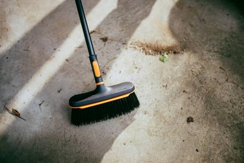 Fiskars OneClick Yard Broom