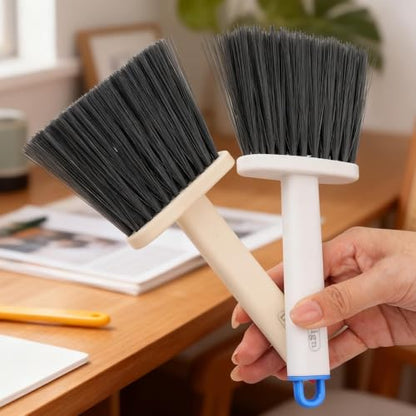 1pcs,Home Cleaning Crevice Brush Bathroom Kitchen Tile Dead-end Multifunctional Window Crevice Dust Brushes,20.5 * 10 * 2.5cm (Beige Red) - color: Beige Red