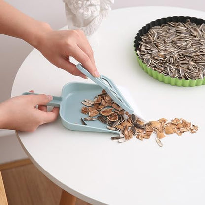 Mini Desktop Broom and Dustpan Set, Suitable for Sweeping Bed Waste Small Broom - Blue - color: Blue