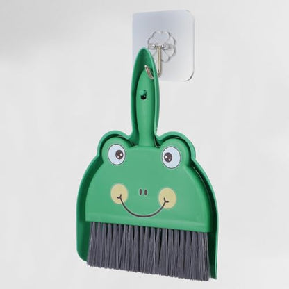 Upgrade Small White Broom and Dustpan Set, Hand Dustpan and Brush Set, Cute White Mini Broom and Dust pan Sets, Little Dust Pan for Home Use Tabletop Debris Cleaning Pet Guinea Pig Cages (Green) - color: Green