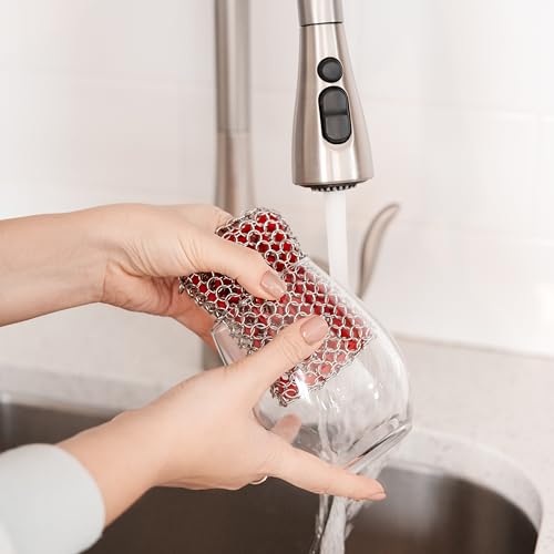 Outset Chain Mail Cast Iron Cleaner and Scrubber Tool with Silicone Support Pad - size: 4.5" x 3.25" Scrubber With Silicone Pad