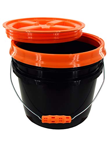 Halloween Supplies, Black Bucket with Orange Over Sized Grip (3.5 Gallon with Lid) - size: 3.5 Gallon with Orange Gamma Seal Lid