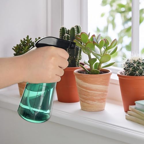 2 Pack 17oz/500ml Mist and Stream Adjustable Spray Bottles, Empty Spray Bottles with Measurements for Home Cleaning and Gardening, Grey and Green