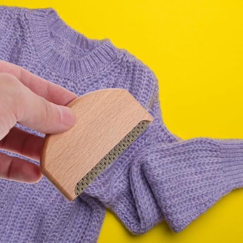 Kichvoe 2pcs Manual Portable Lint Remover Hair Scraper for Clothes and Carpet, Wooden Fabric Scraper for Sweaters and Wool Coats, Reusable Pet Hair Lint Shaver for Home Cleaning
