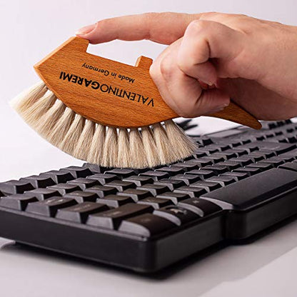 Goat Hair Dust Brush – Anti-Static Keyboard & Screen Cleaning Brush – Natural Beechwood Hedgehog Design – Office Desk & Electronics Cleaner – Made in Germany