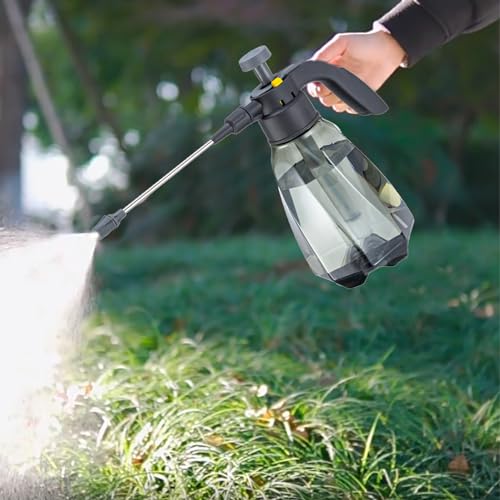 Plant Spray Bottle: 1.5 L Plastic Pressurized Spray Bottle with 360° Adjustable Nozzle Comfortable Handle for Plants and Cleaning Solutions