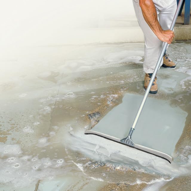 Unger - 91015 Professional AquaDozer Smooth Surface Curved Floor Squeegee, 24" - size: 24-inch, style: 36" Curved AquaDozer