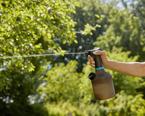 GARDENA 360 Misting Spray, Brass Nozzle, Switchable Spray Type - Ideal for Gardening