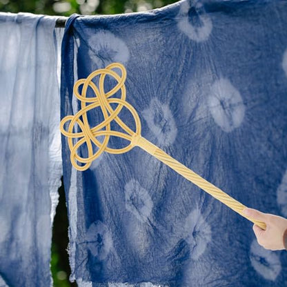 BESPORTBLE Rattan Handle Quilt Beater for Dust Removal, Manual Carpet Paddle with Twisted Rattan Grip, Dust Cleaner Tool for Home Bedding and Rug Cleaning