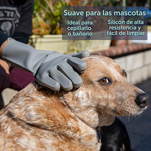 TwoMagic Silicone Pet Brush/Gloves. Silicone reusable cleaning brush, gloves with thick bristles scrubber for hair removal pets, dogs, cats, Glove Latex Free, ECO-FRIENDLY. Color GRAY.