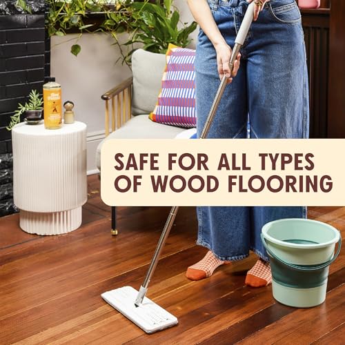Aunt Fannie's Ultra Concentrated Hardwood Floor Cleaner, Vinegar-Free Plant Based Hardwood Floor Cleaner for Mopping, Bright Lemon Scent, 32 oz. (Pack of 1)