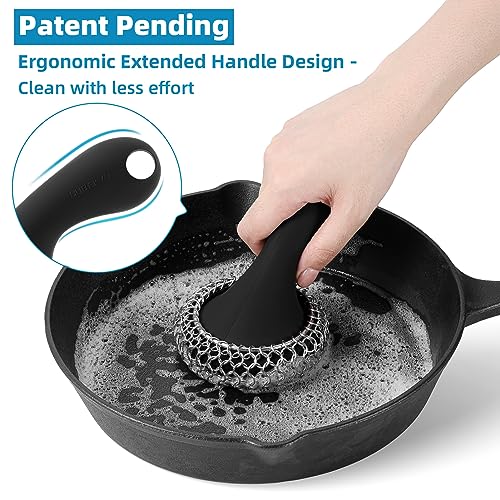 SUBEKYU Cast Iron Scrubber with Silicone Handle, Stainless Steel Chainmail Scrubber for Cast Iron Pans, Black - color: Black