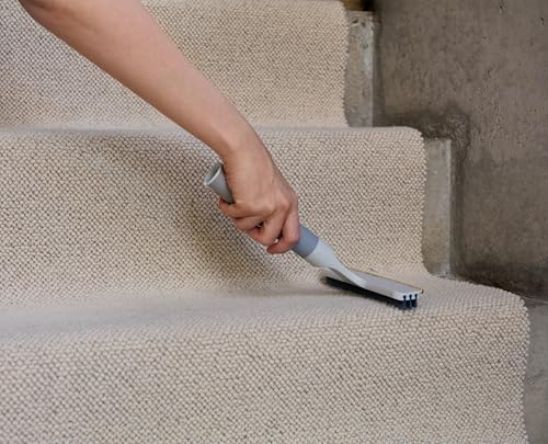 Joseph Joseph CleanTech Carpet Rake, 2-in-1 Manual Tool for Pet Hair & Deep Cleaning on Rugs and Carpet Edges - style: Carpet Rake