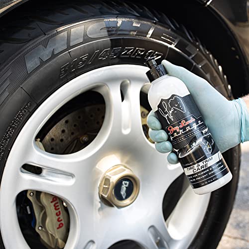Jay Leno's Garage Car Wash Kit with Bucket – Auto Detailing Kit for Interior and Exterior, Car Cleaning Supplies Set with Wash Mitt, Tire Shine, Wheel Cleaner, Car Wax, Microfiber Towels, Car Wash Kit - style: Basic Detailing Kit