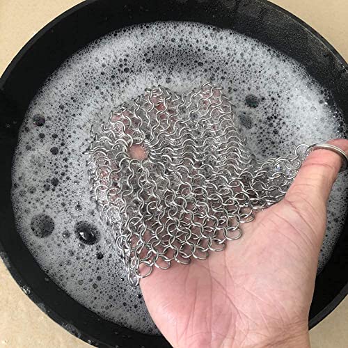 Outset Chain Mail Cast Iron Cleaner and Scrubber Tool - size: 8" x 6" Scrubber